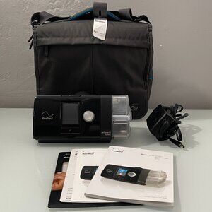 Resmed Airsense 10 w/ charger and travel bag 4,648 Hours